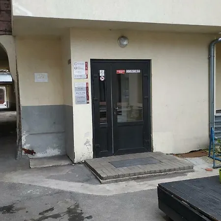 City Center Rent With Free Parking N43 * Riga